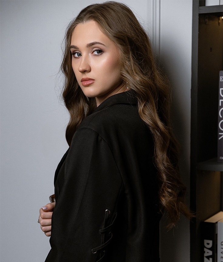 Фото сотрудницы агентства Алины Гришиной